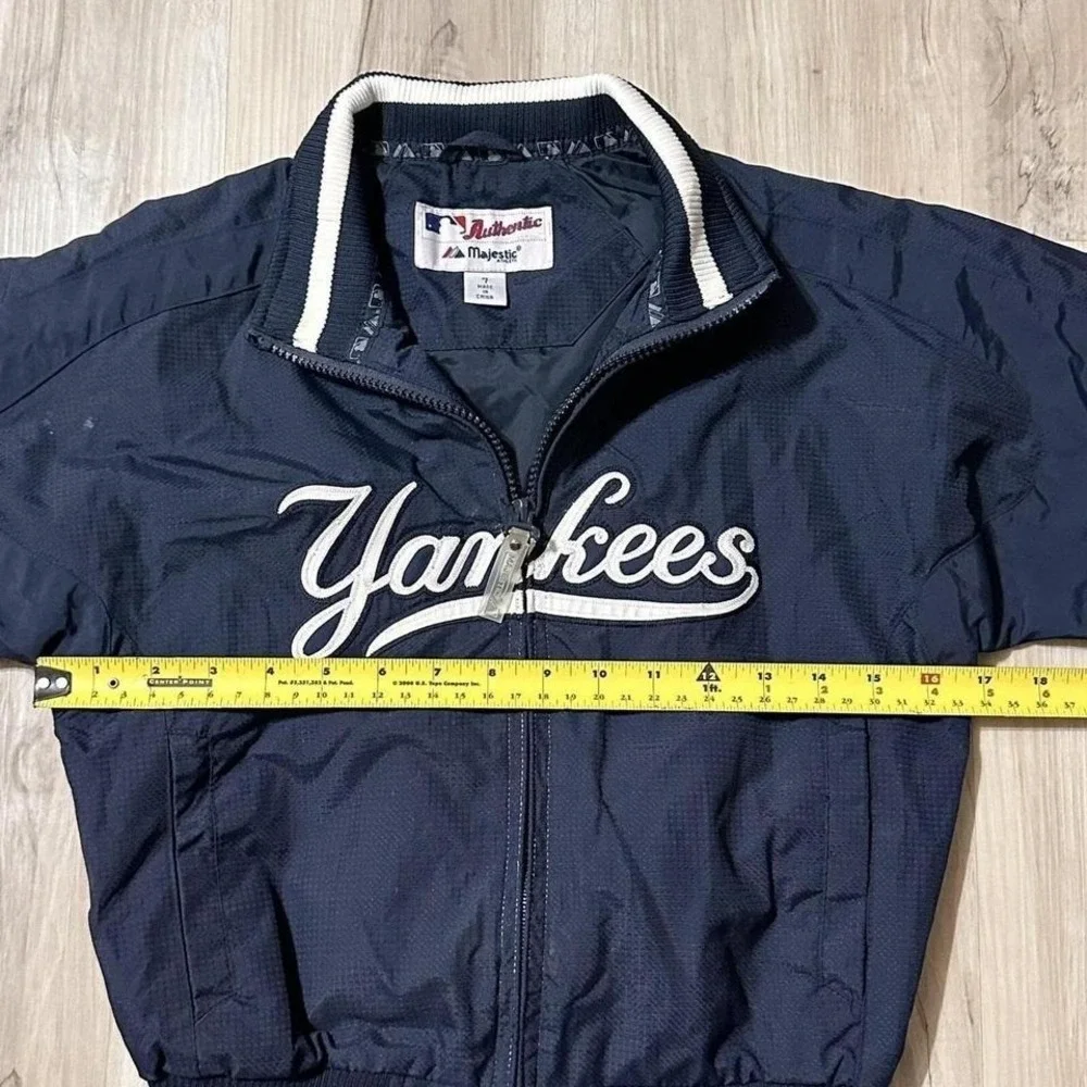 Vintage Youth New York Yankees Majestic Jacket Windbreaker Size‎ 7 Full Zip